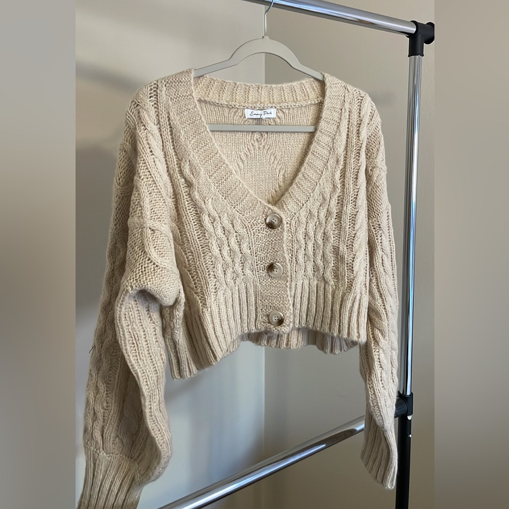 Knit sweater tan